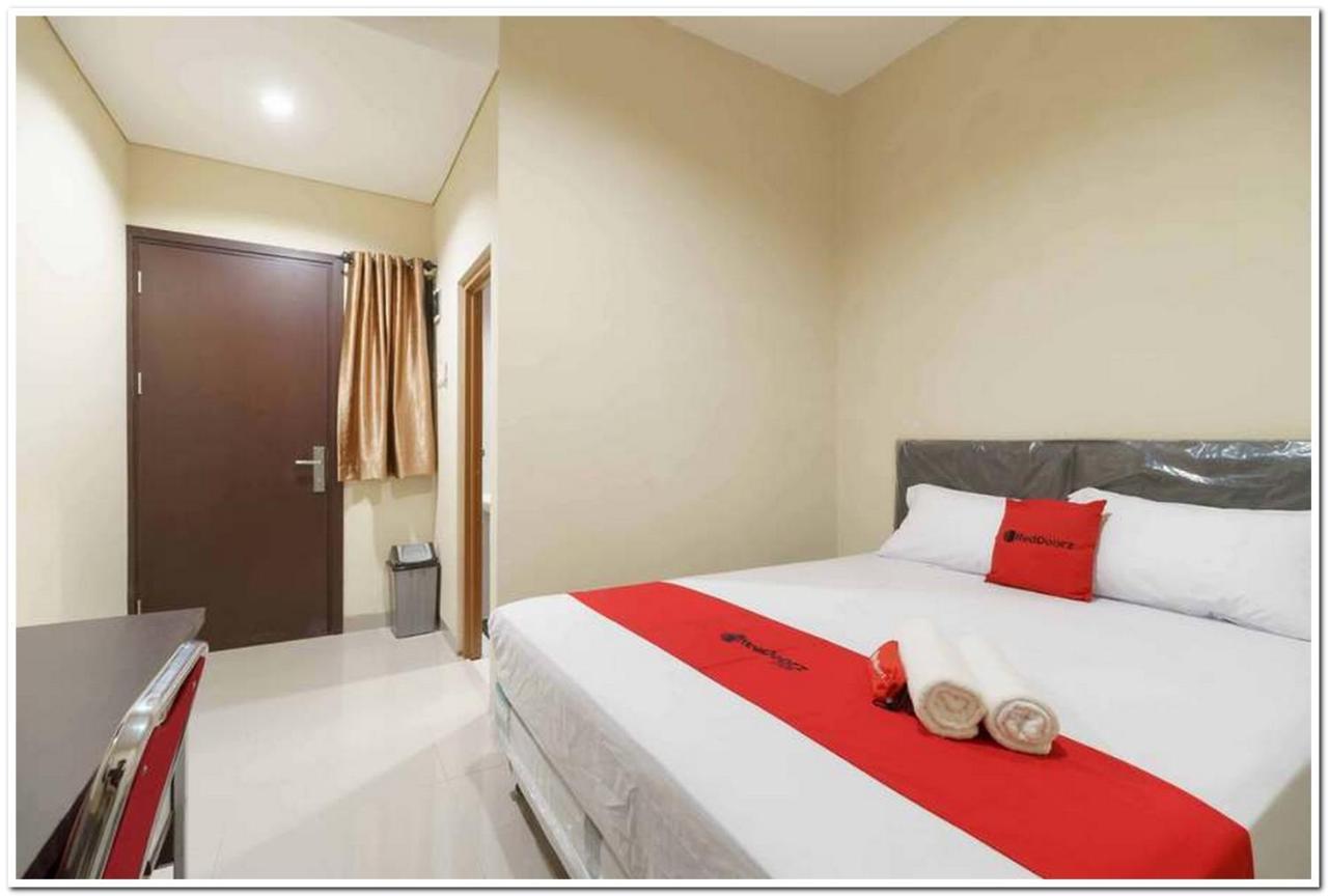 Koolkost Near Cbd Ciledug Family Mall Kreo Exterior foto